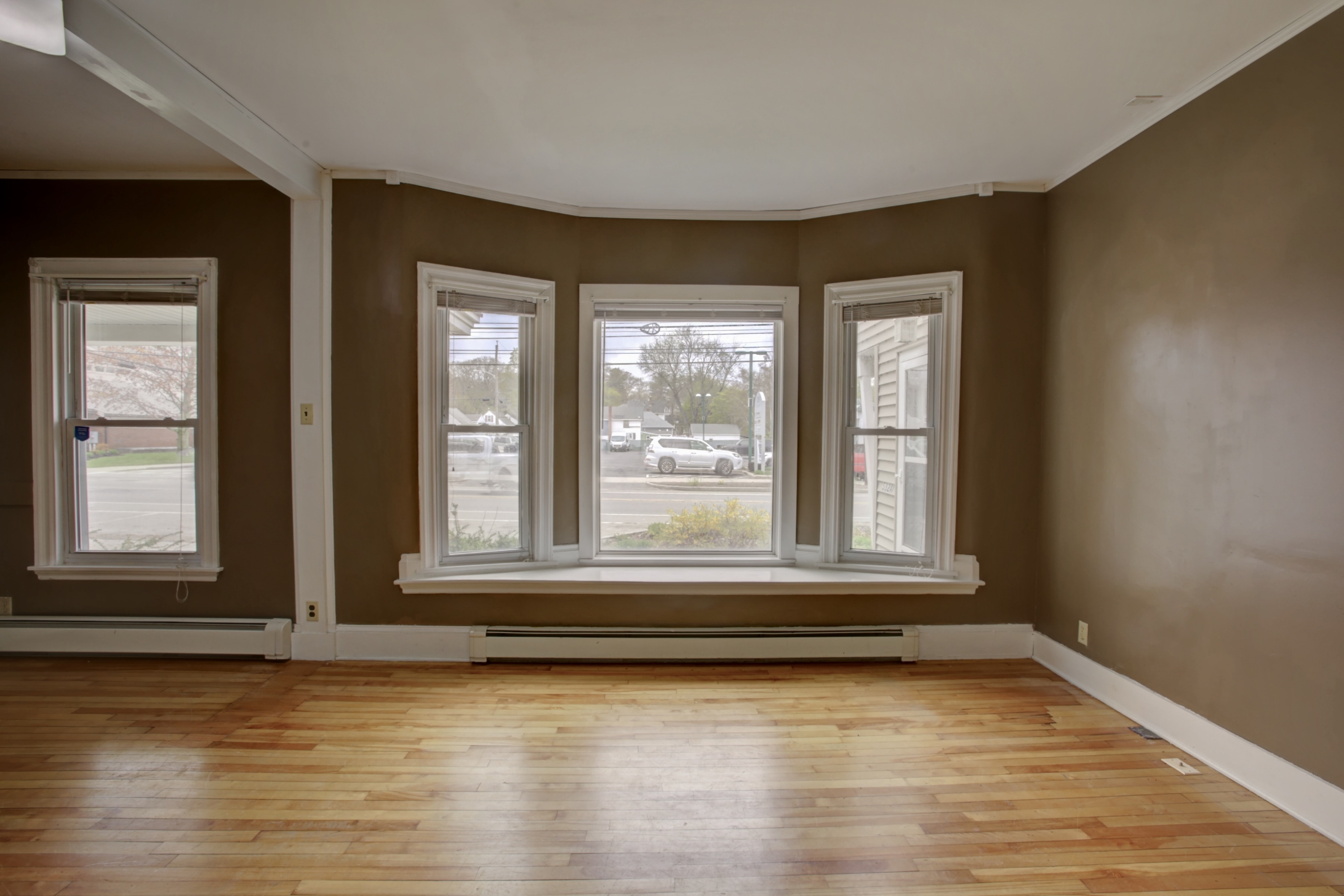 532 Main Street - B